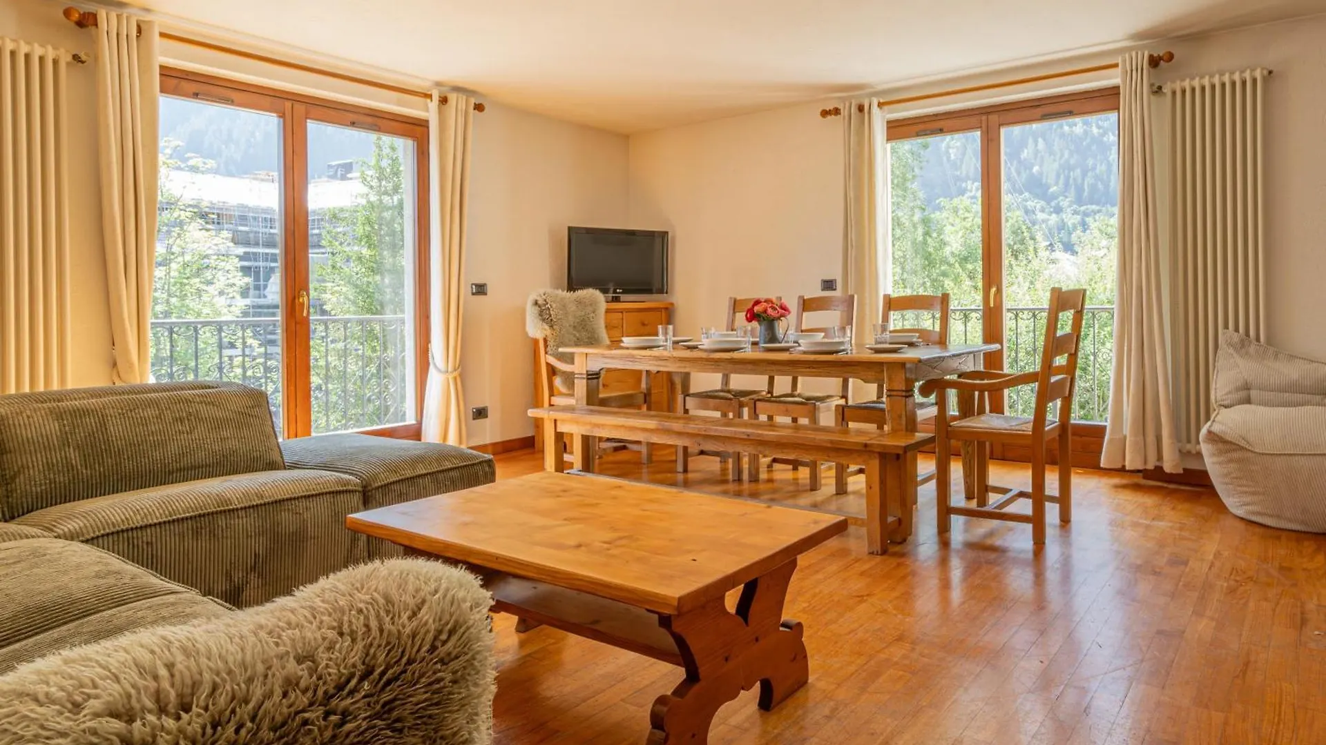 Coeur Des Alpes - A Spacious 3-Bedroom Apartment With Spectacular Views Chamonix 0*,